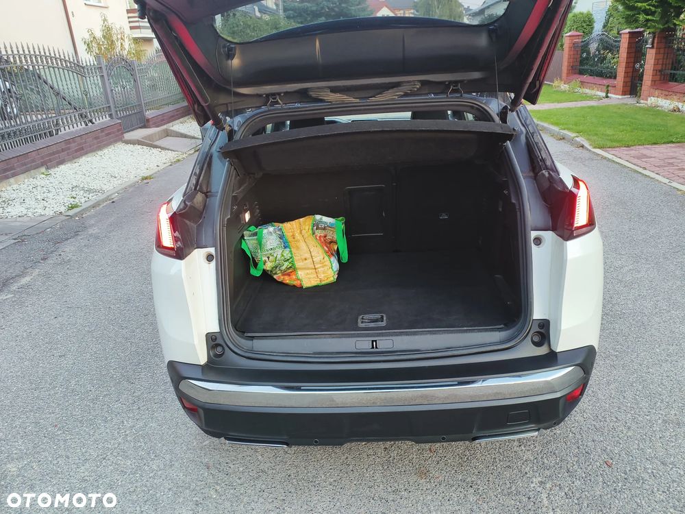 Peugeot 3008 1.6 PureTech HYbrid4 GT Line S&S EAT8 - 20