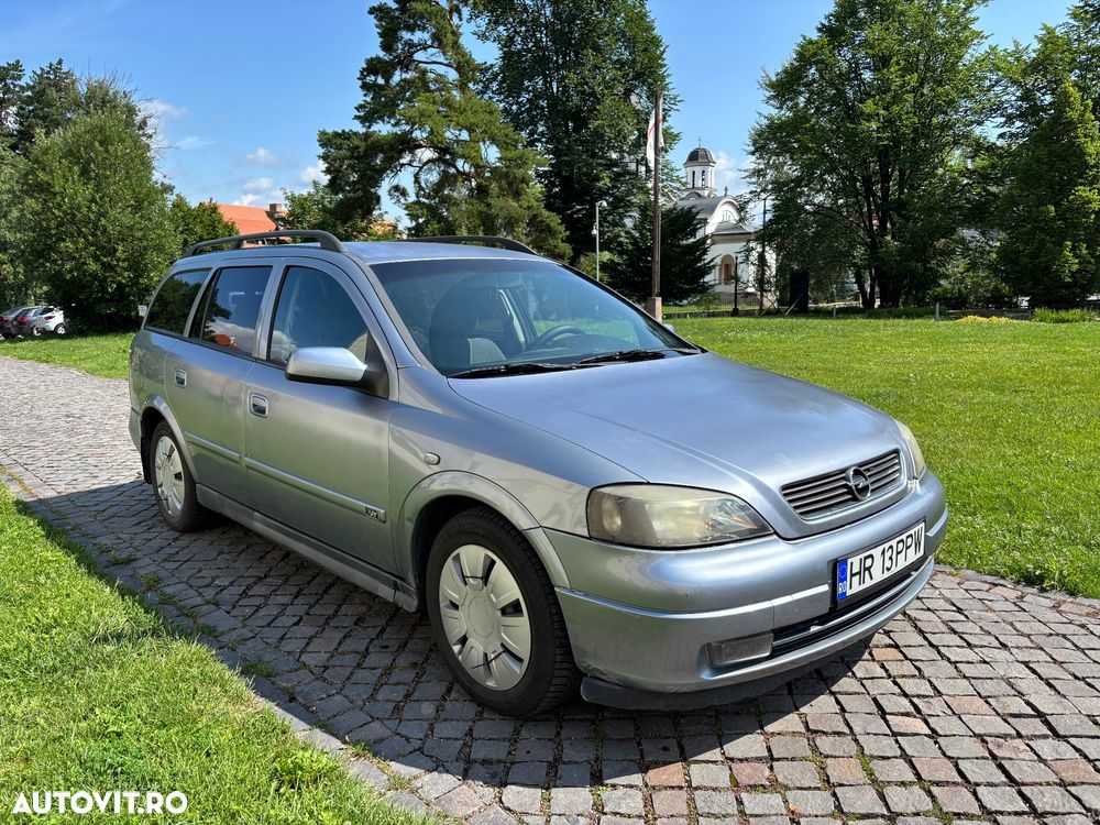 Opel Astra 1.7 CDTi Enjoy - 9