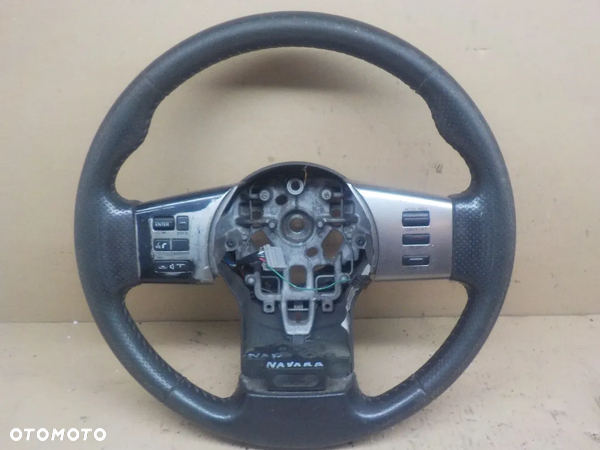 NISSAN NAVARA III KIEROWNICA SKÓRA MULTIFUNKCJA