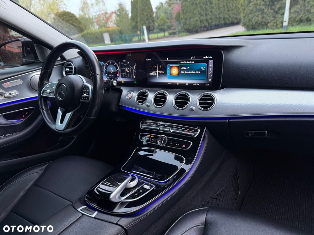 Mercedes-Benz Klasa E 220 d 4-Matic Avantgarde - 35