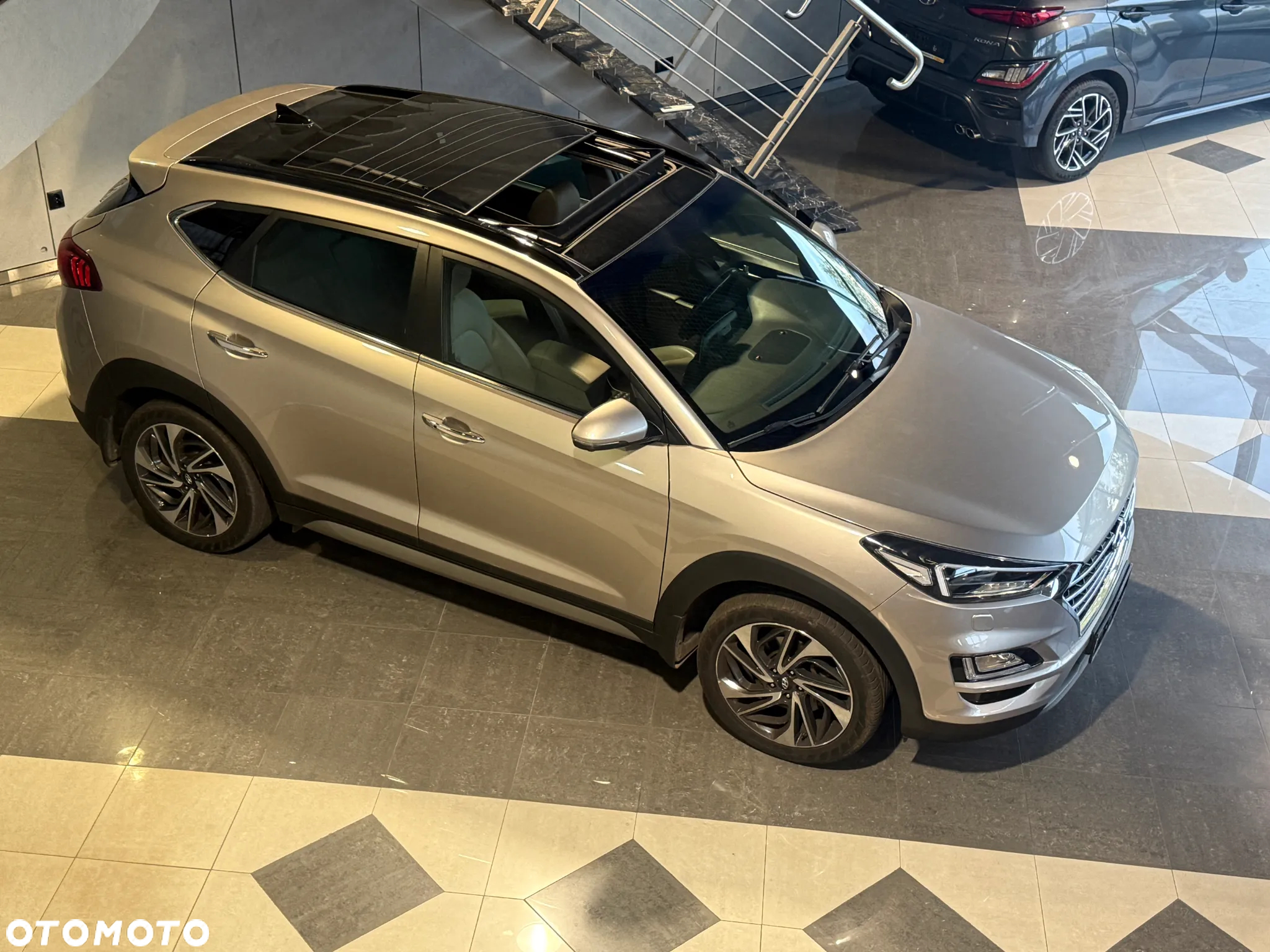 Hyundai Tucson 2.0 CRDi 4WD Automatik Premium - 2