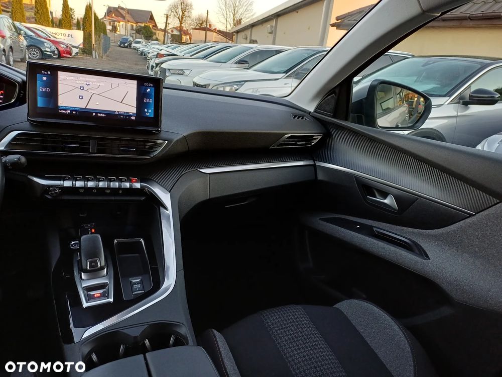 Peugeot 5008 1.5 BlueHDi Active Pack S&S EAT8 - 23