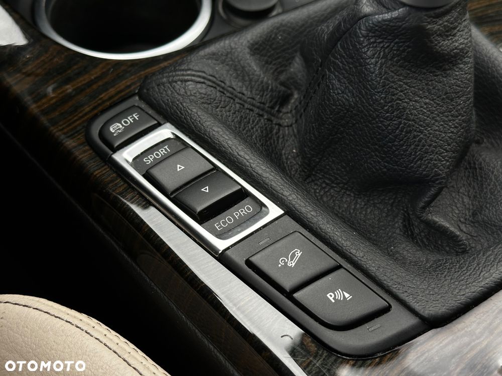 BMW X3 20d xDrive - 23