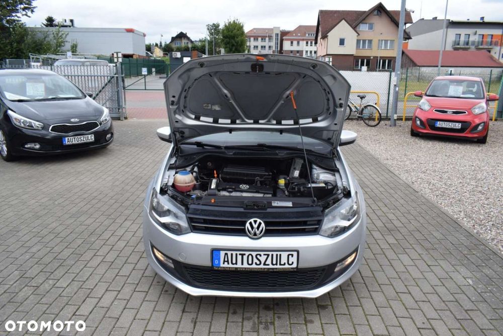 Volkswagen Polo - 13