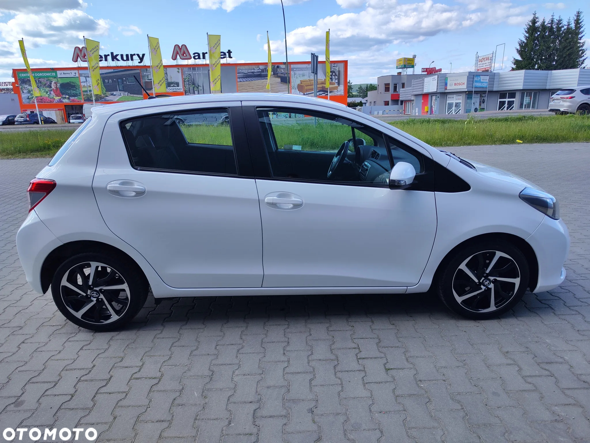 Toyota Yaris - 6