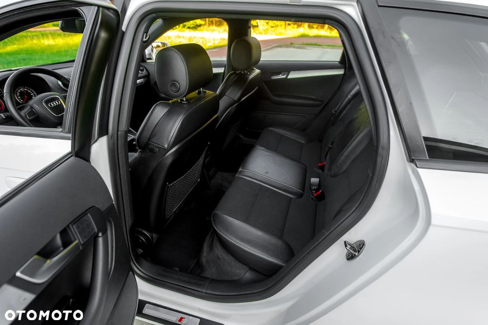 Audi A3 Sportback 2.0 TFSI quattro S tronic S line Sportpaket - 22