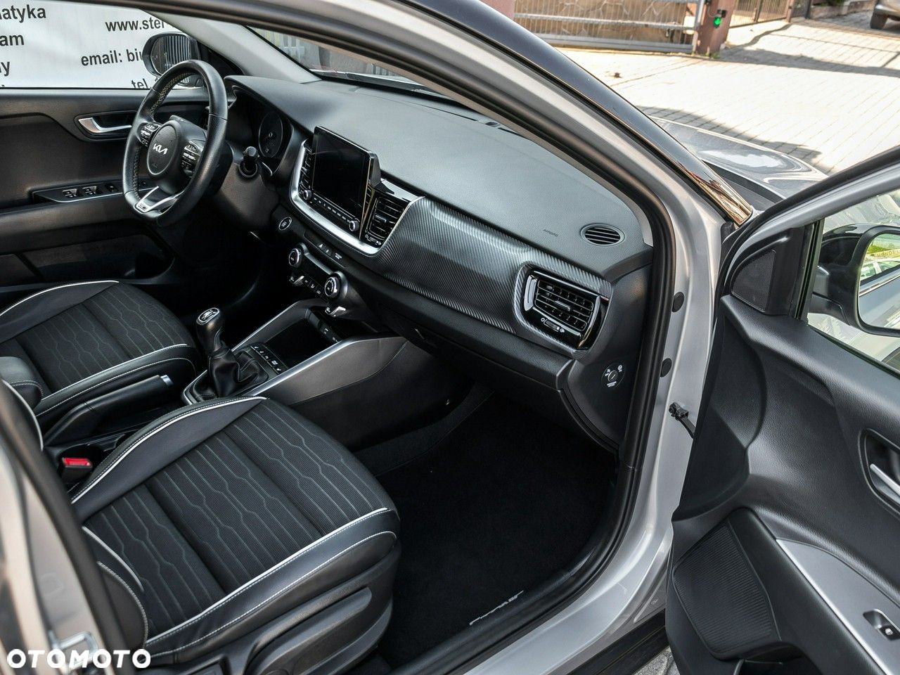 Kia Stonic 1.0 T-GDI MHEV GT Line - 11
