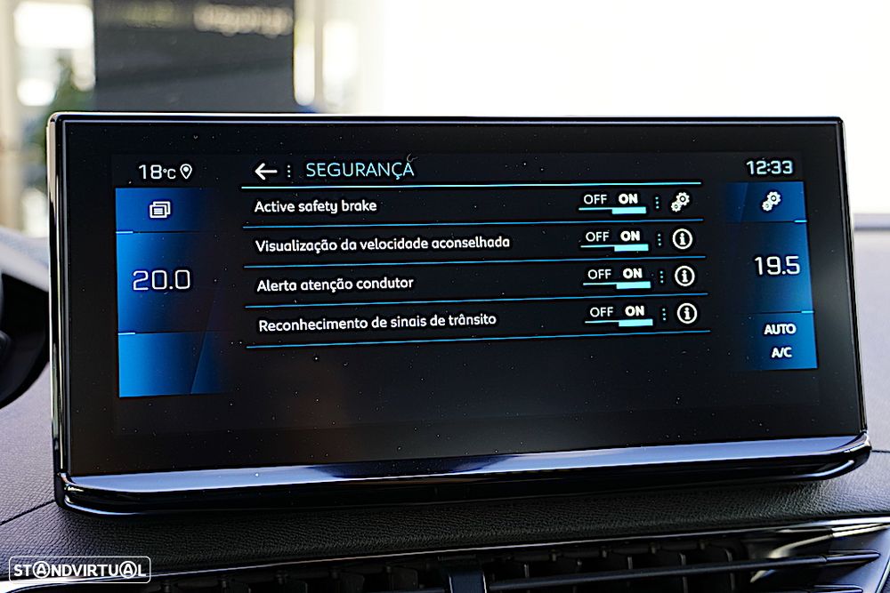 Peugeot 5008 1.5 BlueHDi Allure Pack EAT8 - 42