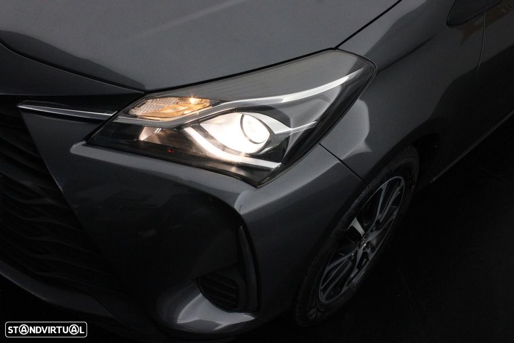 Toyota Yaris 1.0 VVT-i Comfort — fotografia 36