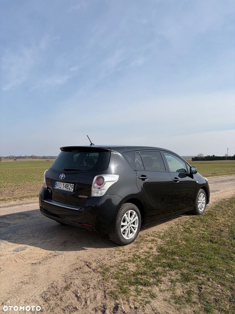 Toyota Verso 2.0 D-4D Sol - 3