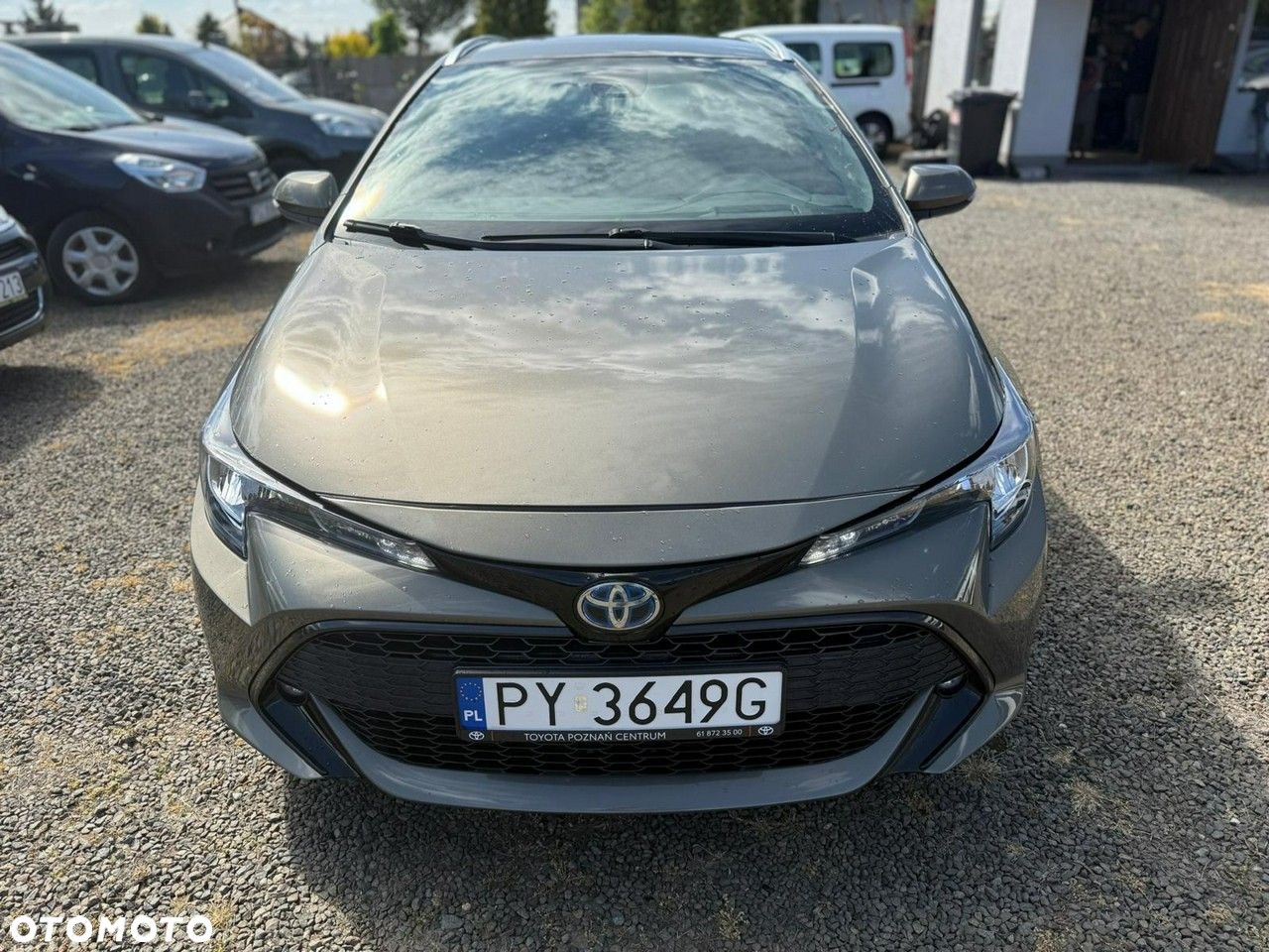 Toyota Corolla - 10