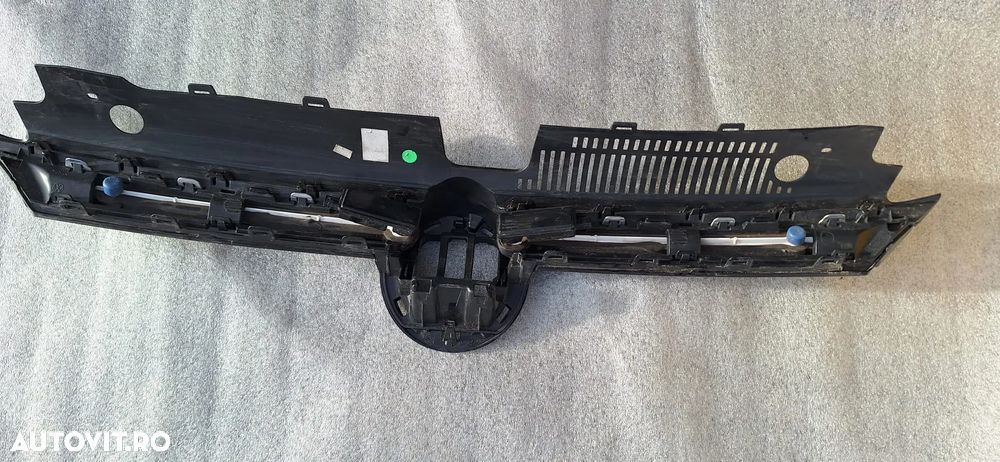 GRILA LED VW GOLF 8 R - 2