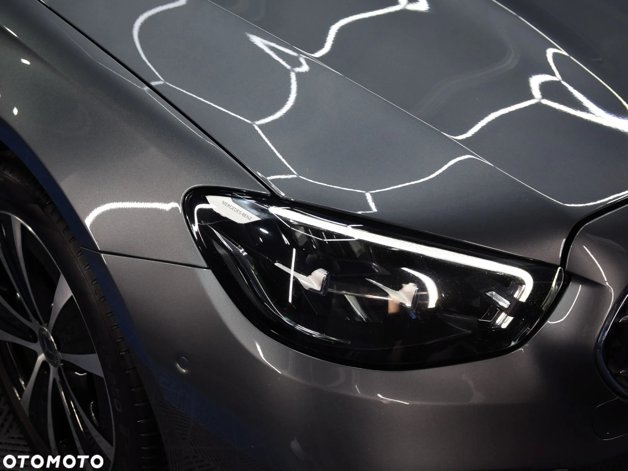 Mercedes-Benz Klasa E 300 de 4-Matic Exclusive - 19