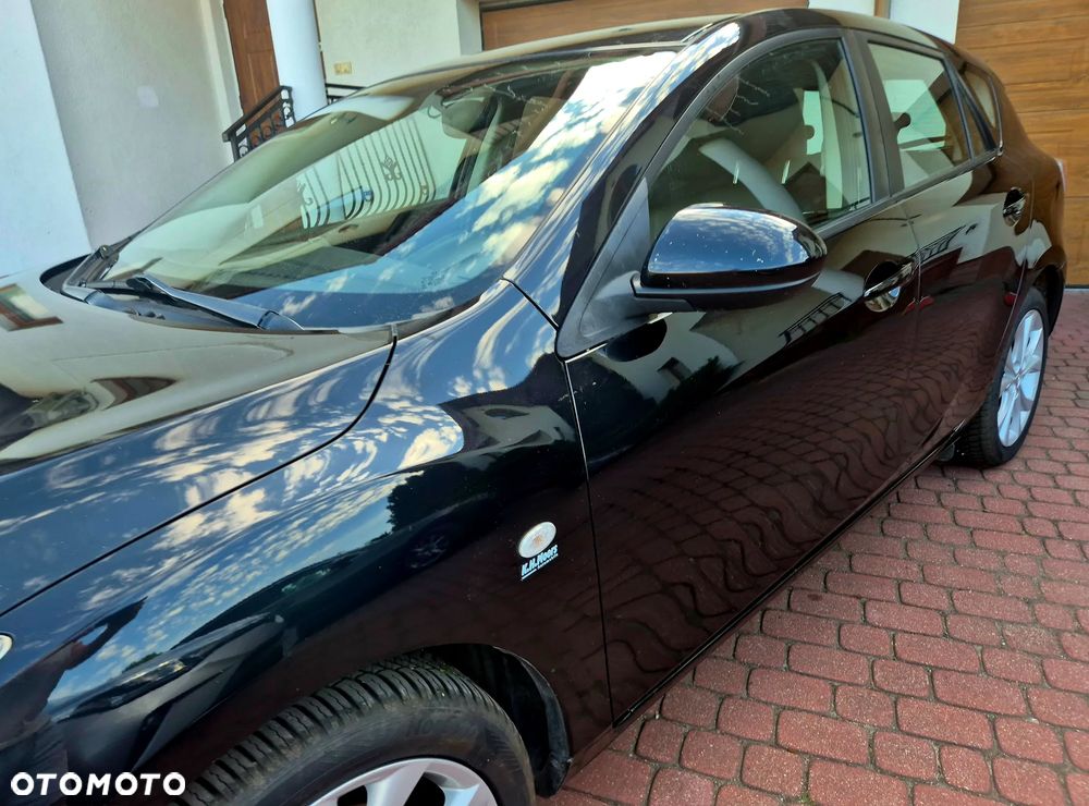 Mazda 3 1.6 MZR Active Plus - 4
