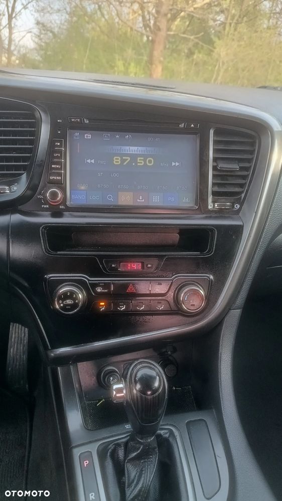 Kia Optima - 22
