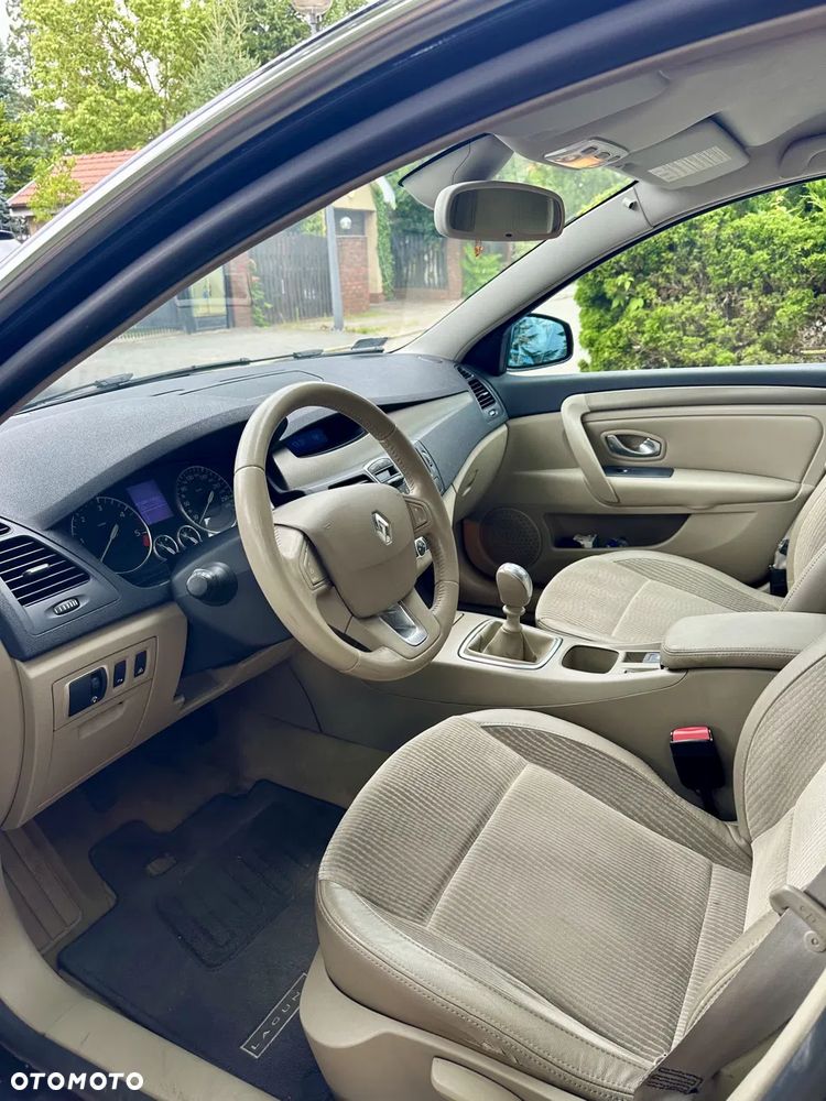 Renault Laguna 2.0 DCi Privilege - 10