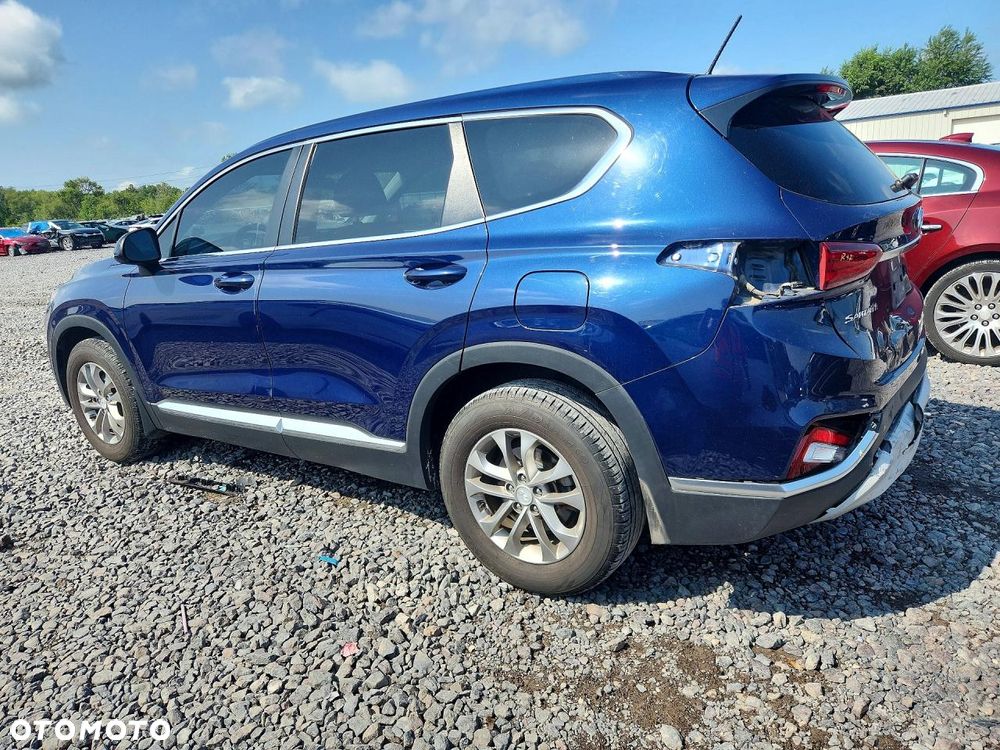 Hyundai Santa Fe - 3