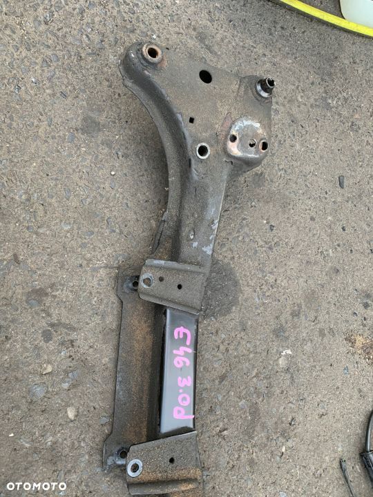 SANKI PRZEDNIE ZAWIESZENIE SILNIKA BMW E46 330d - 3