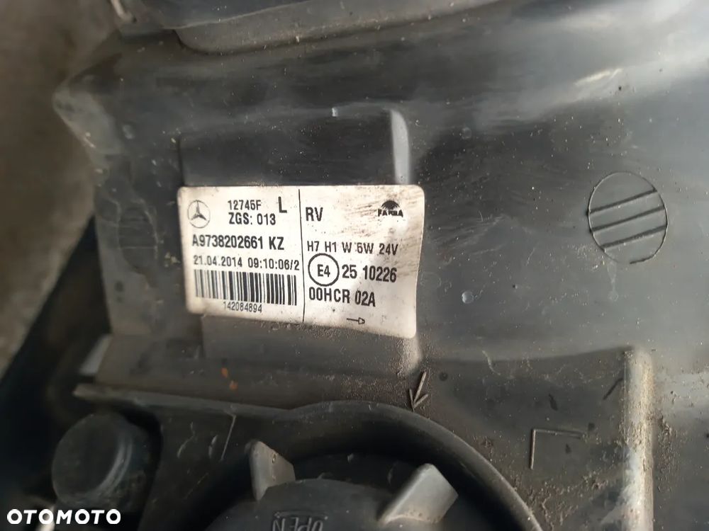 MERCEDES ATEGO euro 6 REFLEKTOR LAMPA LEWA A9738202661 - 3