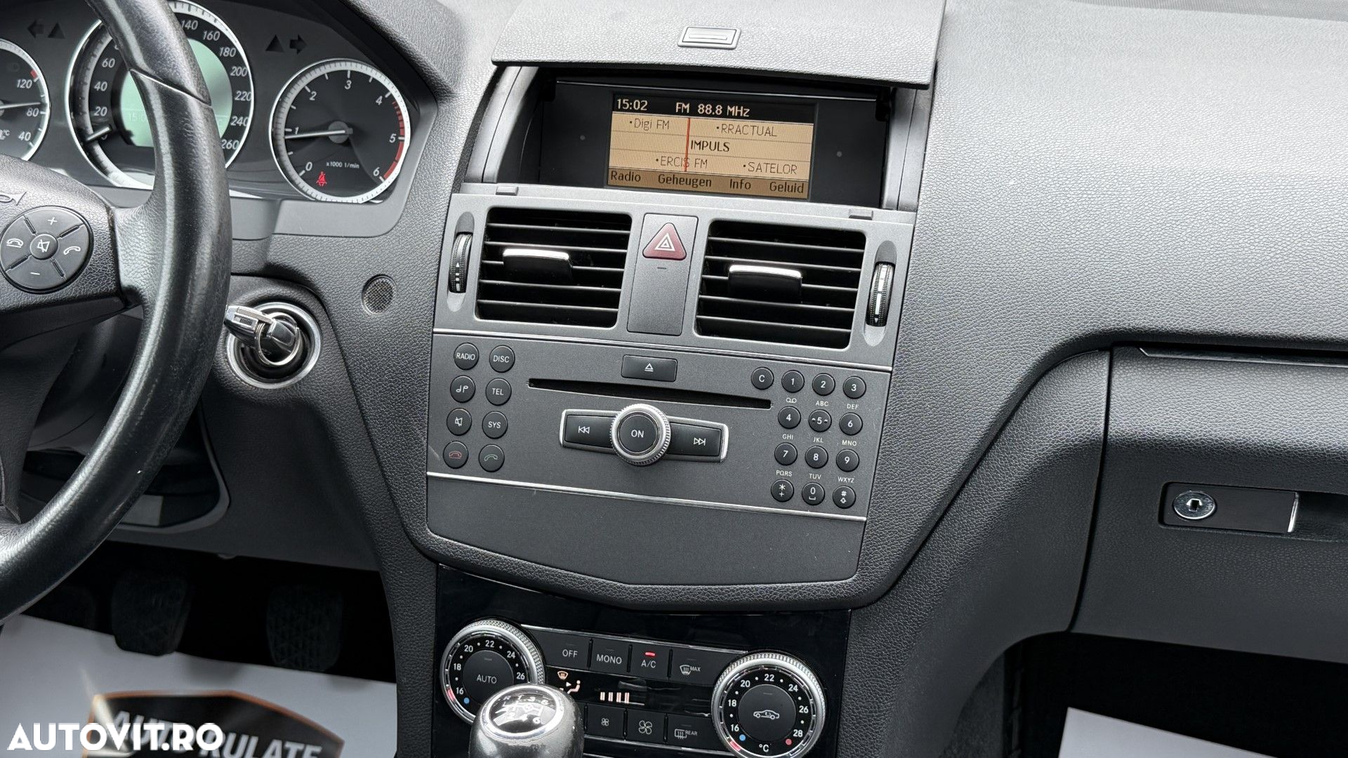 Mercedes-Benz C - 14