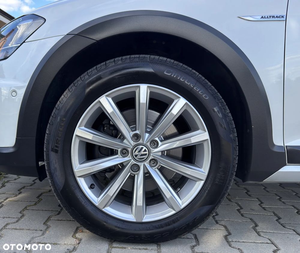 Volkswagen Golf - 15