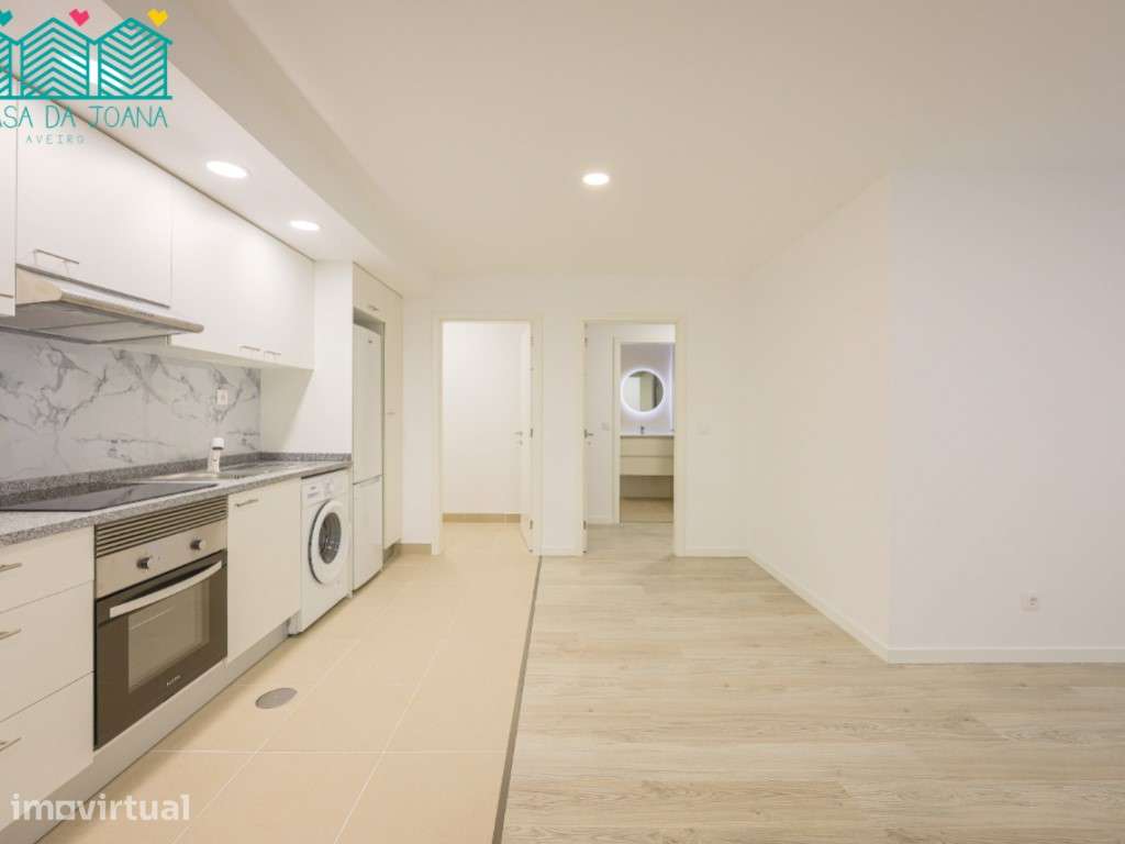 Apartamento T2 em Aradas - Grande imagem: 2/22