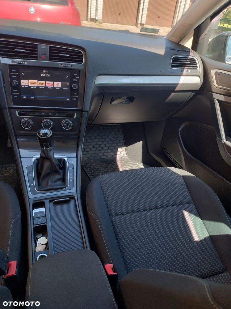 Volkswagen Golf 1.6 TDI BMT Comfortline - 6