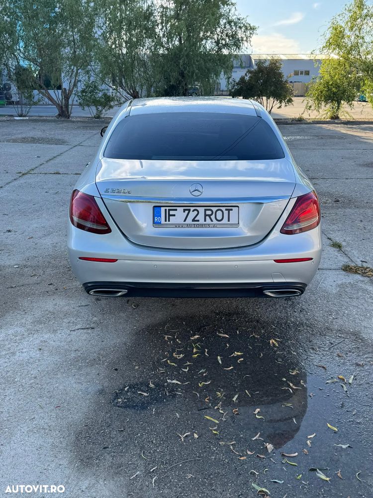 Mercedes-Benz E 220 d Aut. - 4
