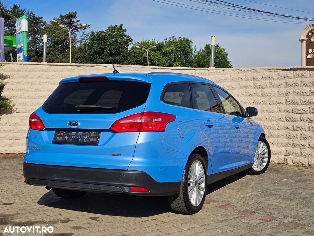 Ford Focus 1.0 EcoBoost Start-Stopp-System TITANIUM - 3