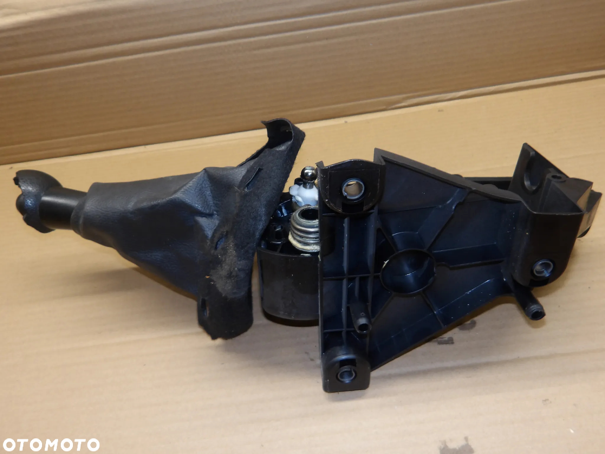 CITROEN BERLINGO II LIFT 12-18 1.6B LEWAREK WYBIERAK ZMIANY BIEGÓW - 2