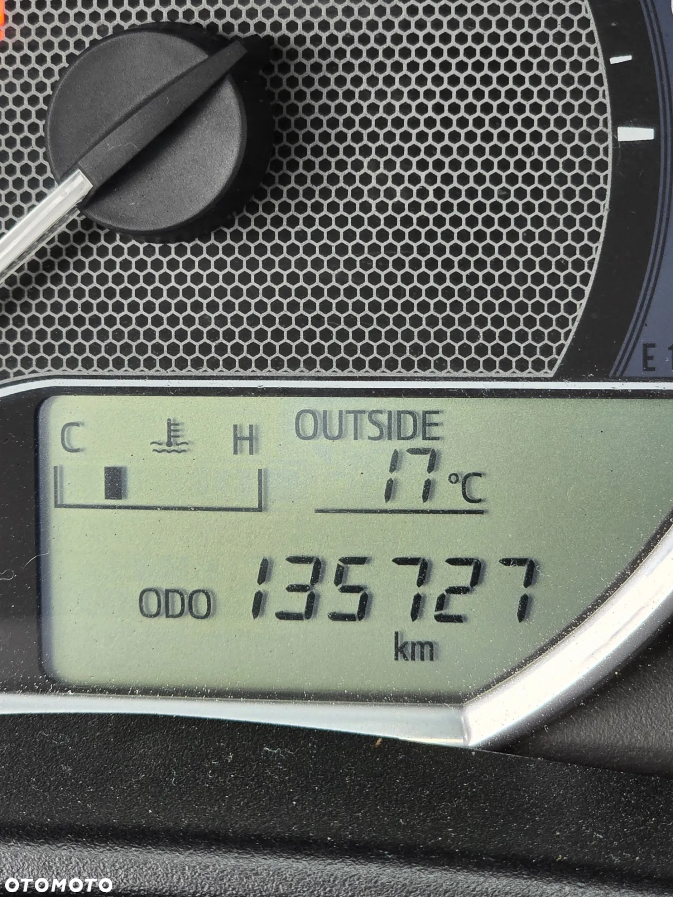 Toyota Auris 1.6 Premium - 21