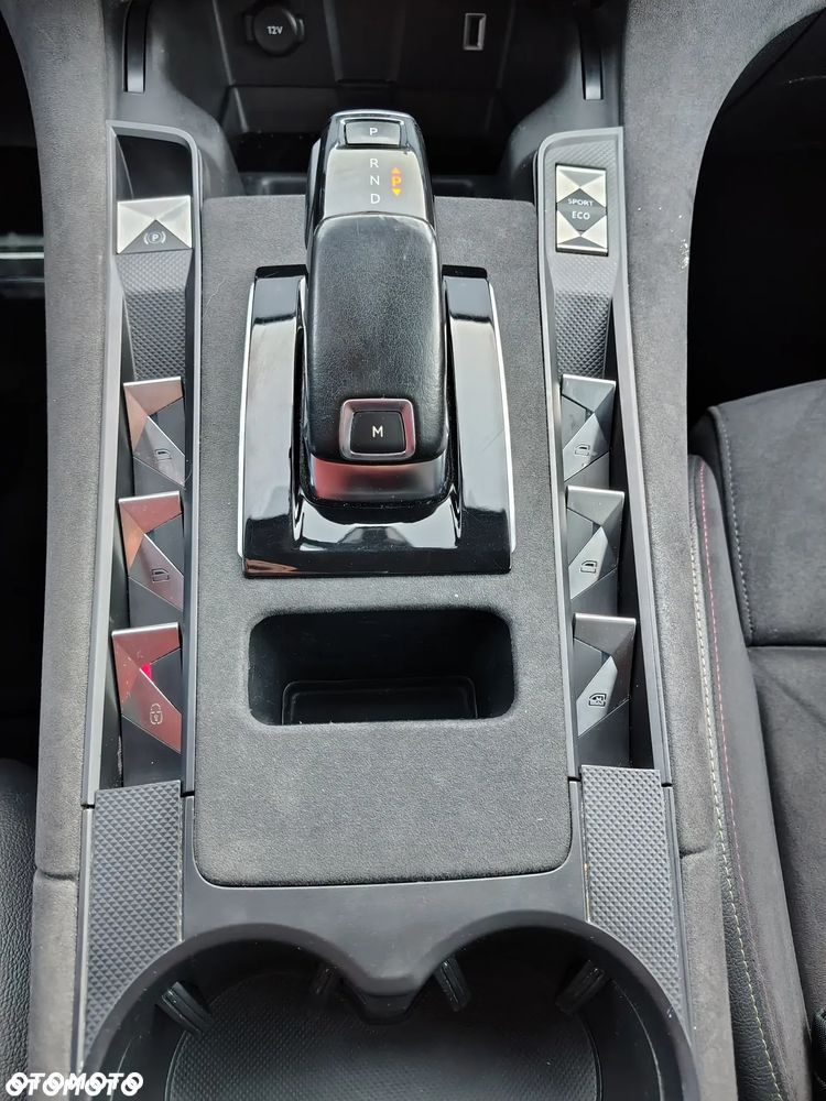 DS Automobiles DS 7 Crossback - 20