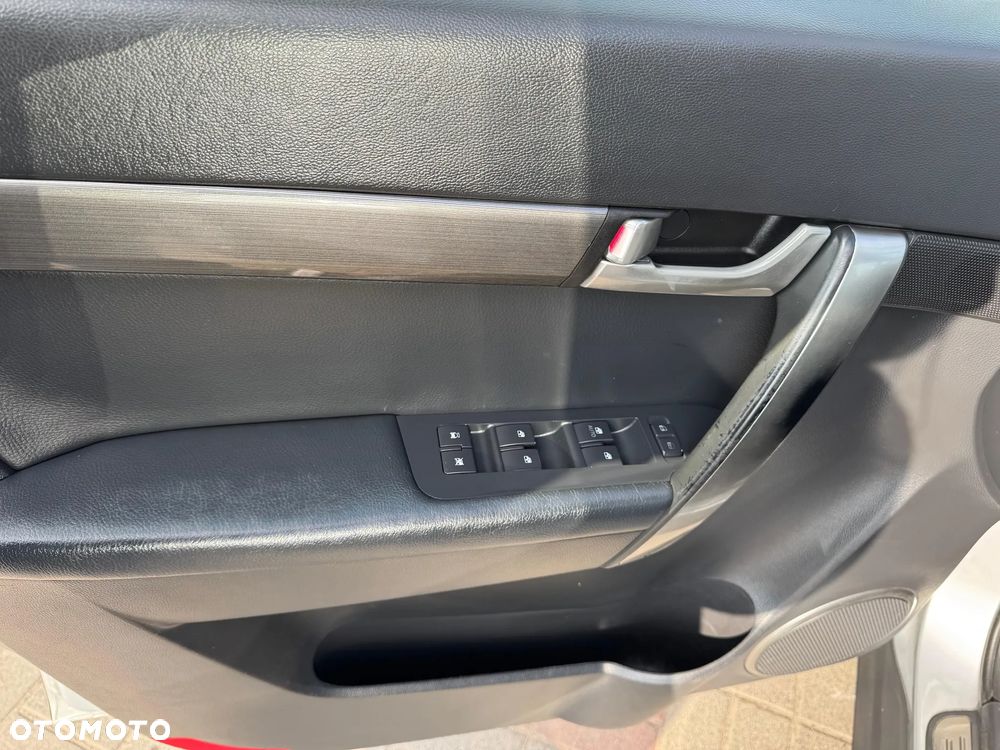 Chevrolet Captiva 2.0 d LT medium - 10