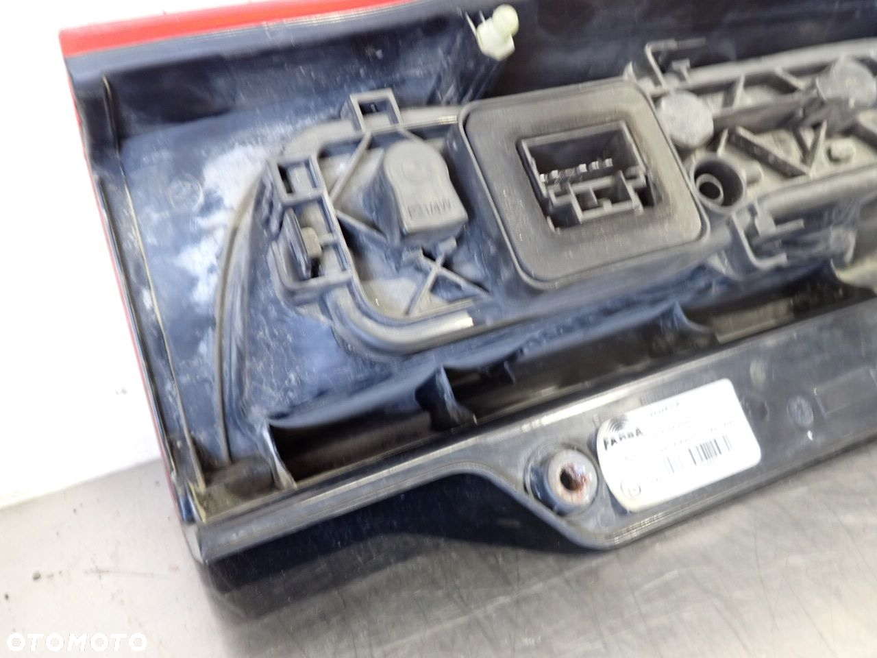 LAMPA PRAWA TYLNA CITROEN NEMO 1.4 13202F/A - 6