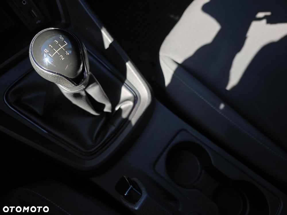 Seat Leon 1.6 TDI Reference - 17