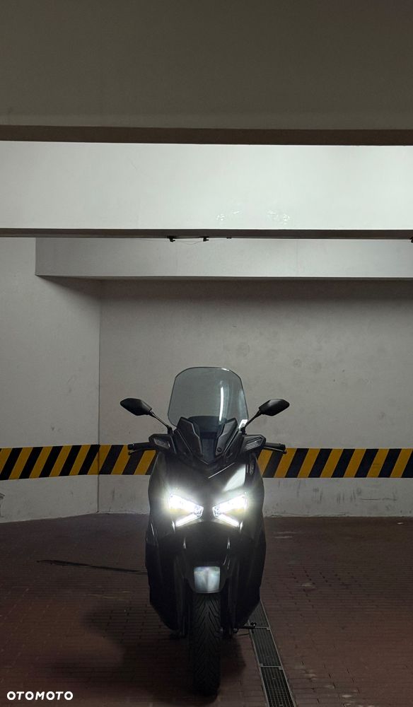 Yamaha X-max - 26