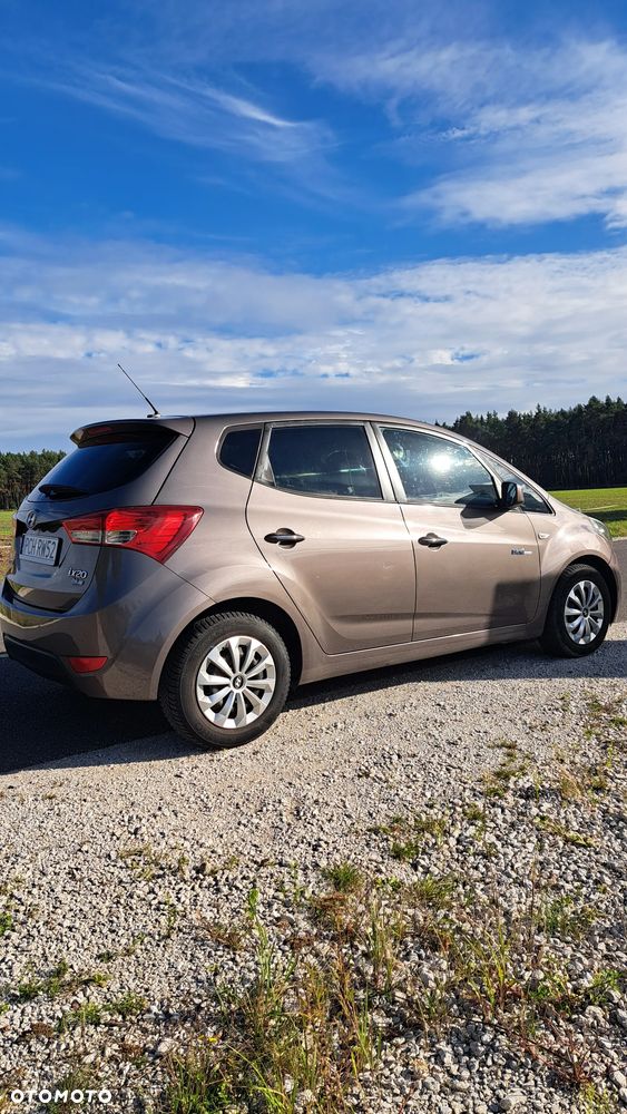 Hyundai ix20 - 3