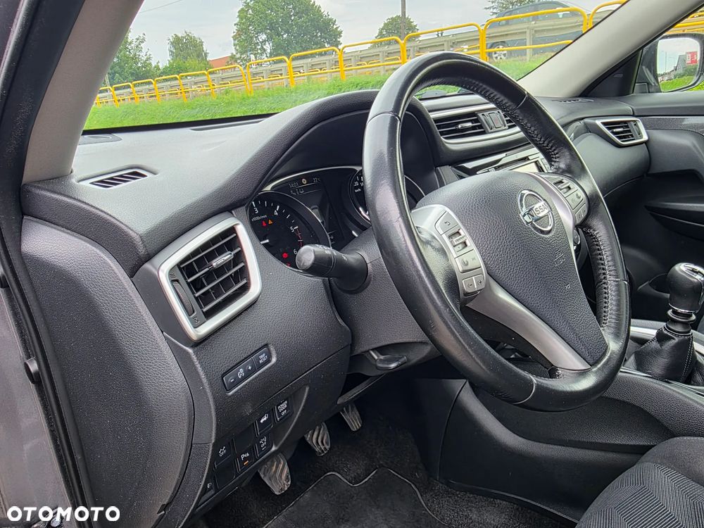 Nissan X-Trail - 10