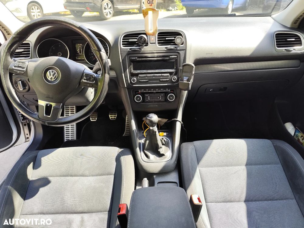 Volkswagen Golf 1.6 TDI DPF BlueMotion Technology Highline - 6