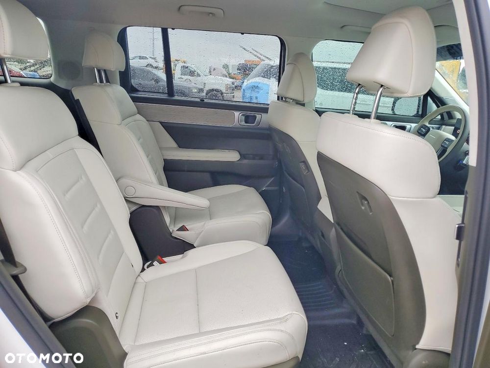 Hyundai Santa Fe 1.6 T-GDI HEV Calligraphy 4WD 6os - 11