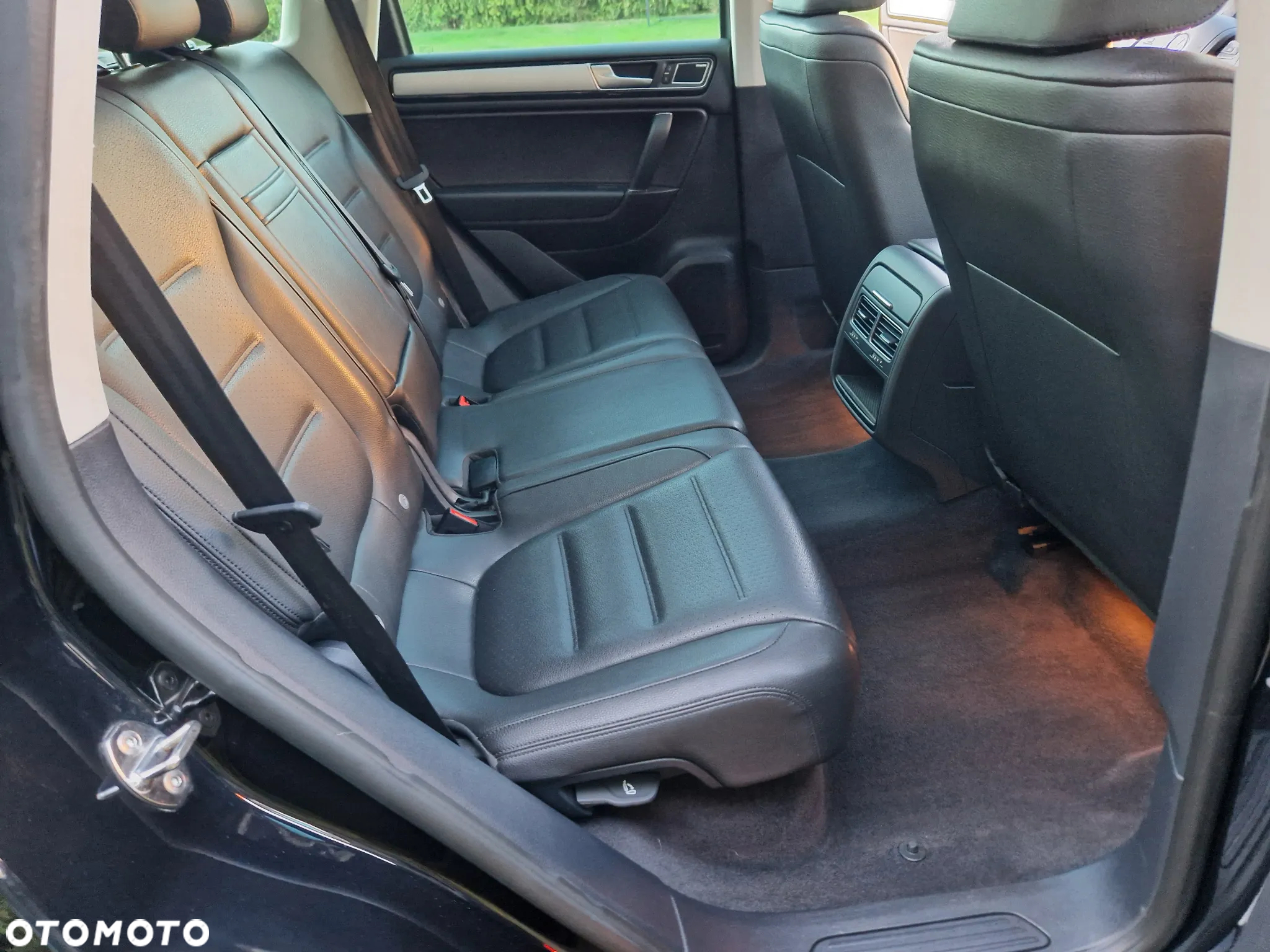 Volkswagen Touareg - 21