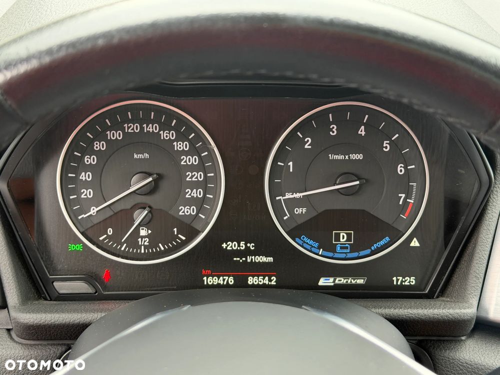 BMW Seria 2 225xe iPerformance Sport Line - 14