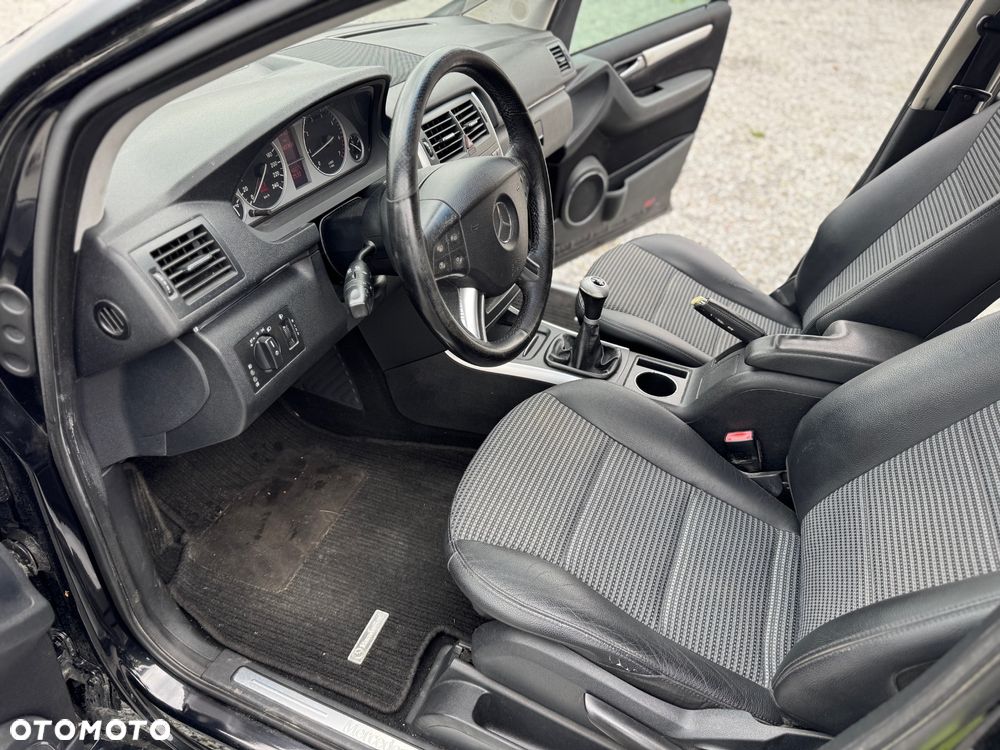 Mercedes-Benz Klasa B 180 BlueEFFICIENCY SPORT EDITION - 5