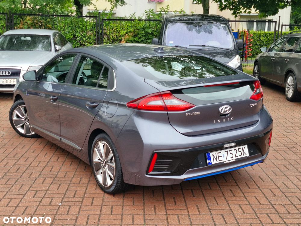 Hyundai IONIQ Hybrid Business - 8