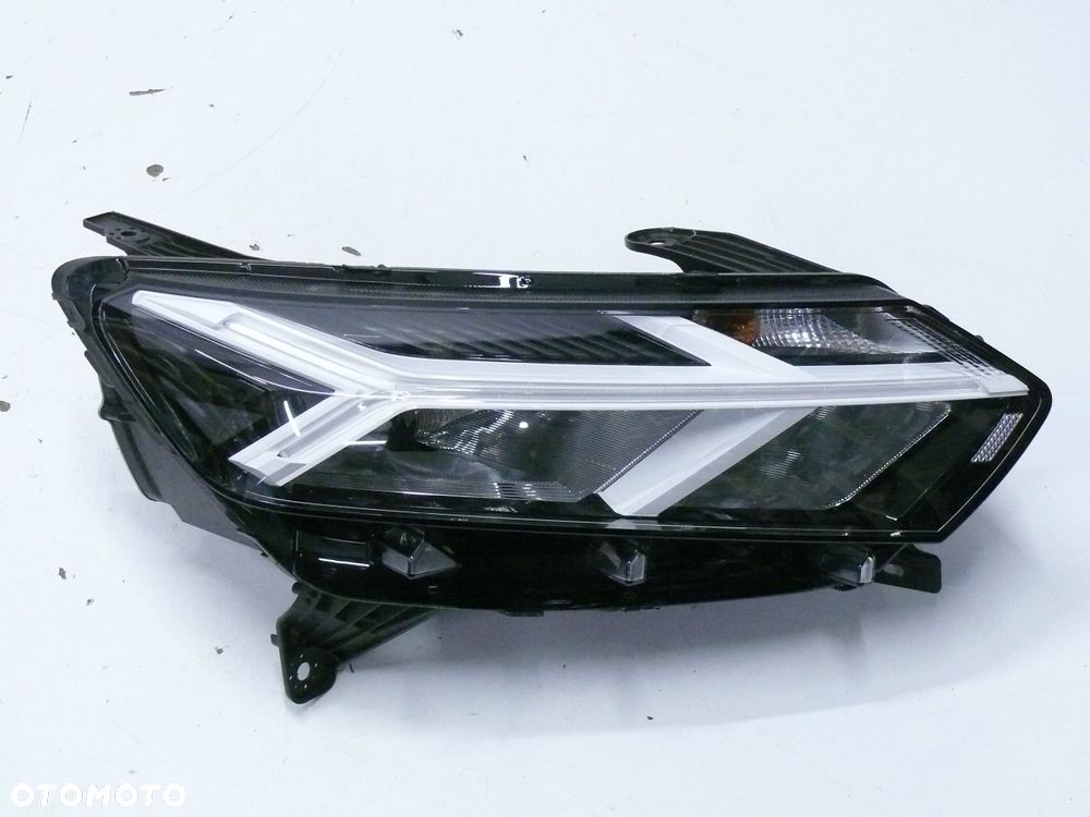 LAMPA PRZEDNIA PRAWA DACIA SANDERO III STEPWAY JOGGER LOGAN 2020 LIFT LED FULL EU - 1