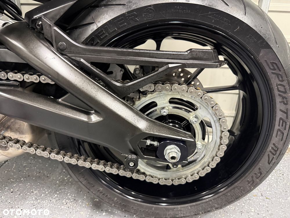 Yamaha MT - 15