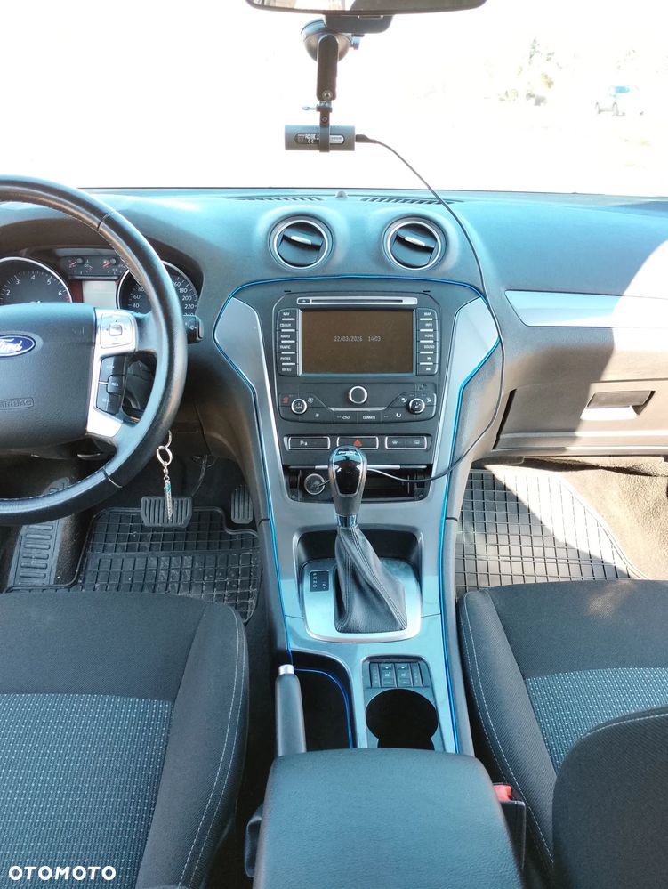 Ford Mondeo 2.0 EcoBoost Trend - 4