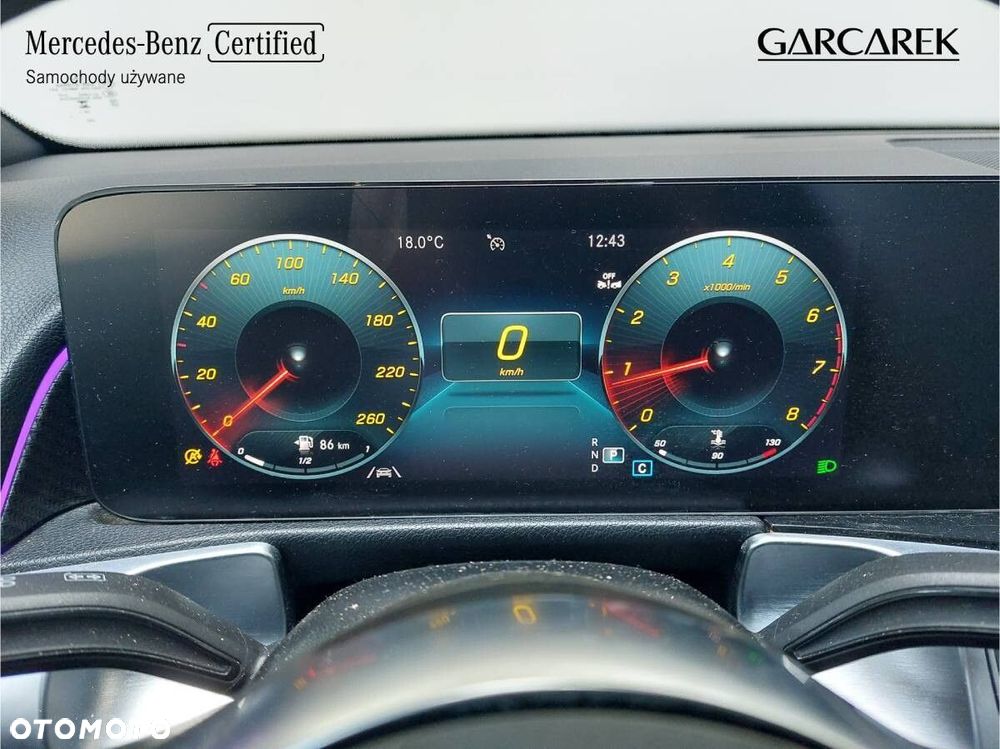 Mercedes-Benz GLB 200 4-Matic AMG Line 8G-DCT - 15