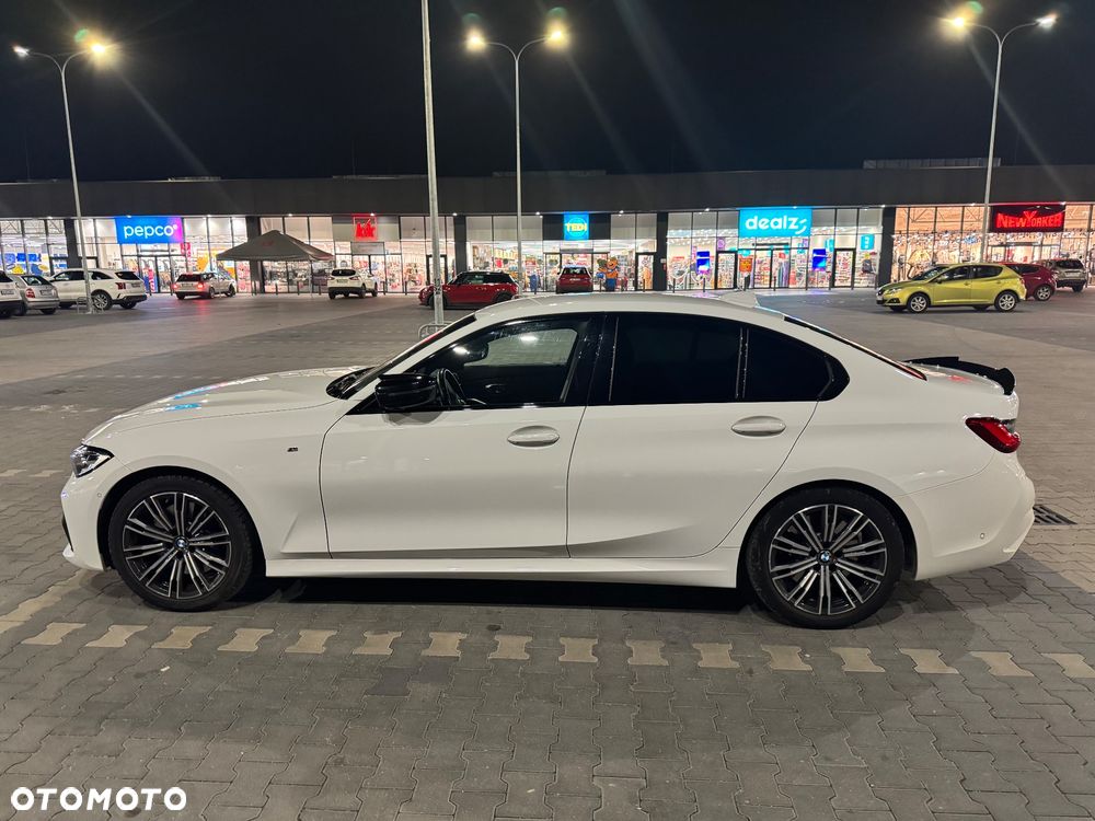 BMW Seria 3 330i M Sport sport - 7