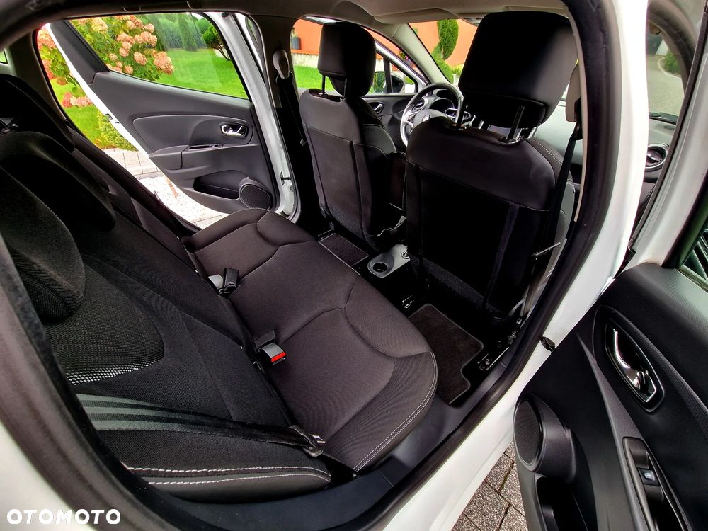 Renault Clio 1.2 16V Techno Feel - 22